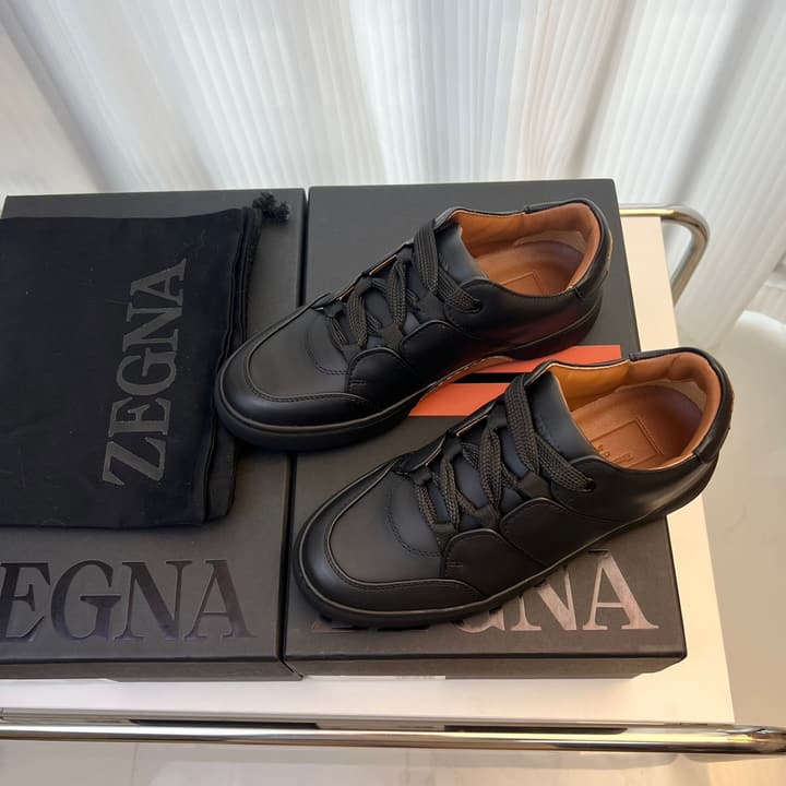 Zegna TIZIANO Calfskin Low-Top Sneakers in Black With White Sole