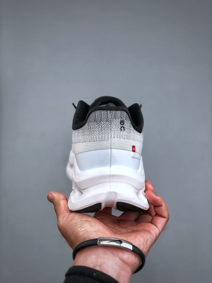 On Cloudtilt Lightweight Casual Sneakers