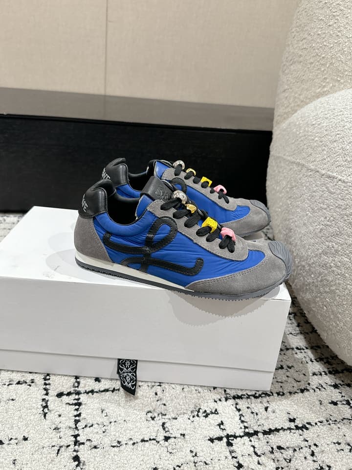 Loewe Ballet Runner 2.0 Unisex Sneakers – 2025 Collection in White And Light Blue