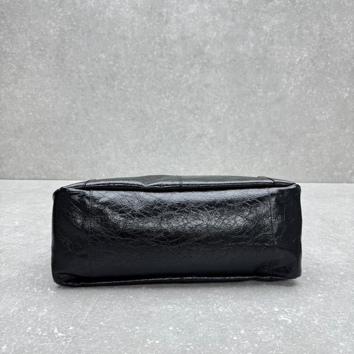 Balenciaga Le City Moto Large Hobo Bag – 25FW in Oil Wax Black