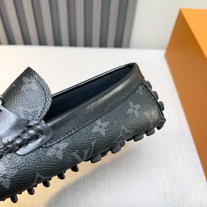 Louis Vuitton Monte Carlo Moccasin Loafers in Black Smooth Leather