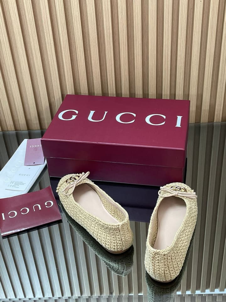 Gucci Woven Mesh Double G Ballet Flats – 2025 Early Autumn Collection