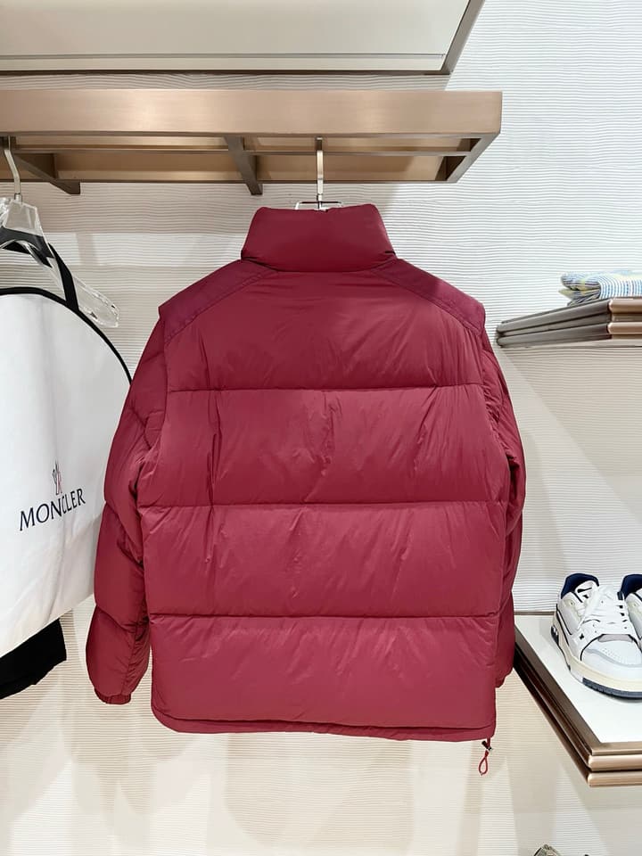 Moncler Designer Puffer Jacket – 2025 Collection in Black Puffer Jacket