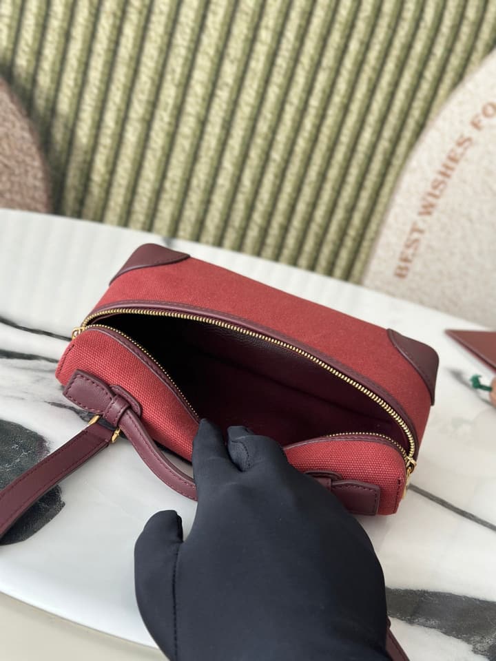 Loro Piana L19 Canvas Crossbody Bag – Spring/Summer Resort Collection in Beige Canvas With Burgundy Trim