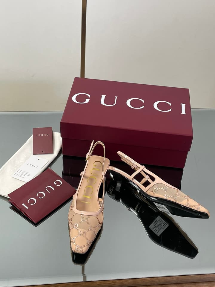 Gucci Cosmogonie GG Crystal Slingback Sandals – 2025 Early Autumn Collection in Black Crystal Gg
