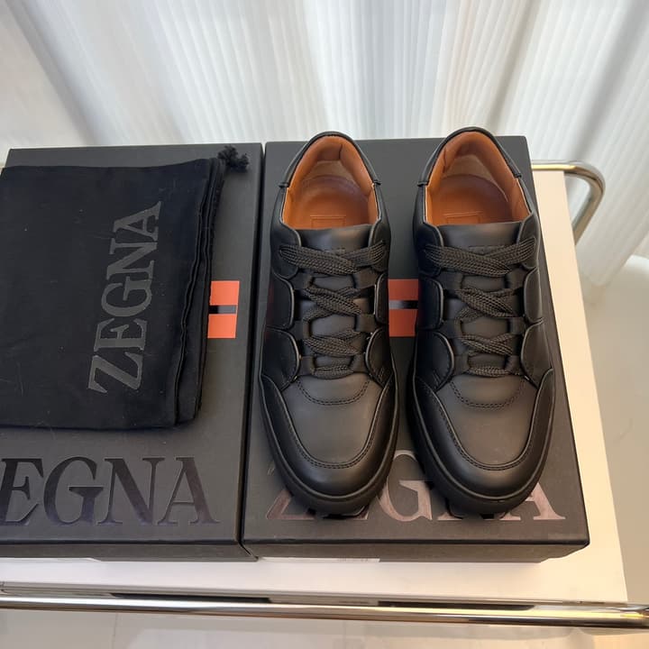 Zegna TIZIANO Calfskin Low-Top Sneakers in Black With White Sole