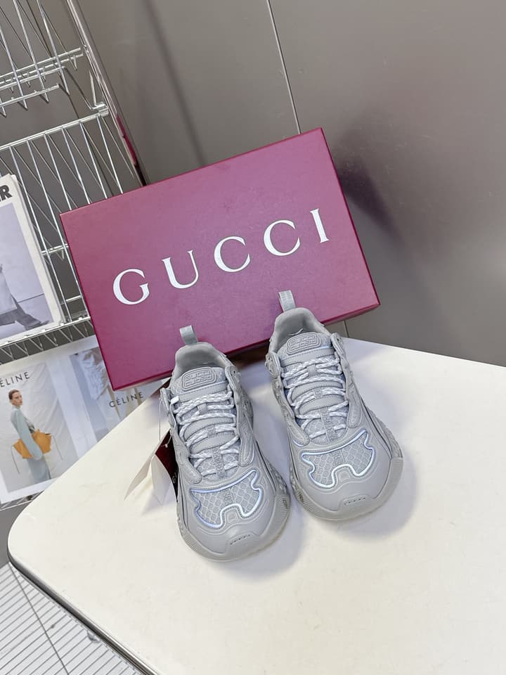Gucci Cub3d Series Sneakers in Black