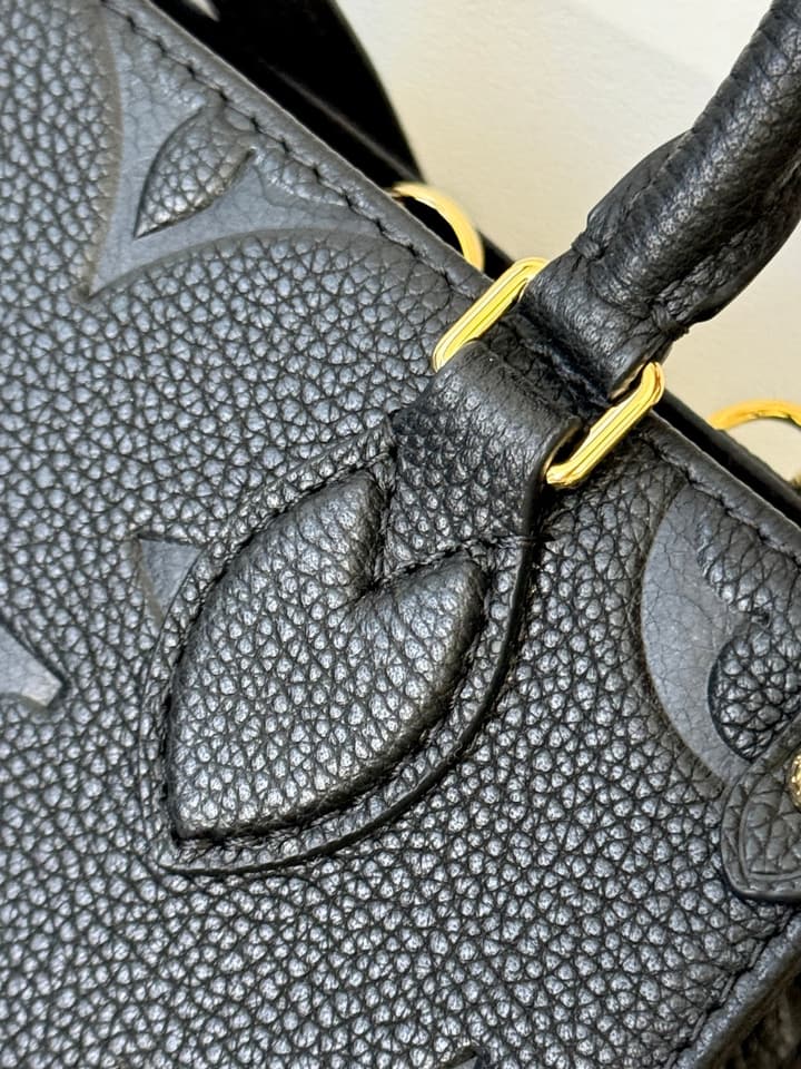 Louis Vuitton OnTheGo BB Handbag in Black Monogram