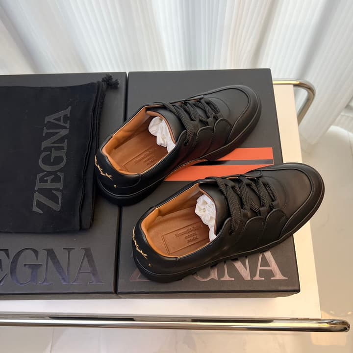 Zegna TIZIANO Calfskin Low-Top Sneakers in Black With White Sole