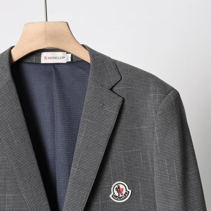 Moncler Houndstooth Lightweight Two-Button Blazer – Autumn New Collection in Black