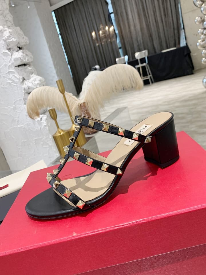 Valentino Rockstud Classic Block Heel Sandals in Nude With Gold Studs