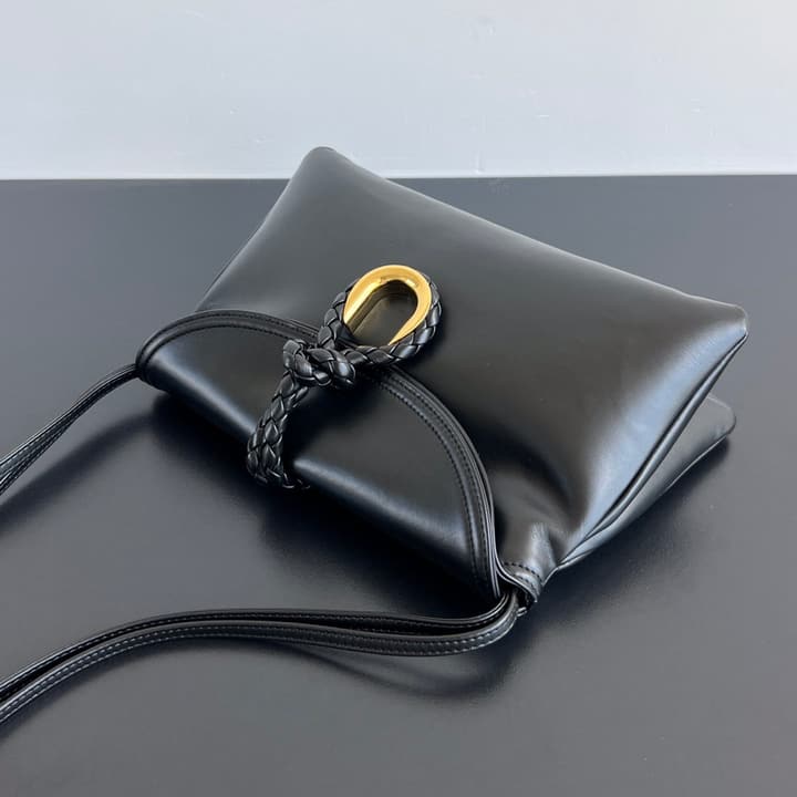 Bottega Veneta Small Liberta Handbag – 24FW in Classic Black