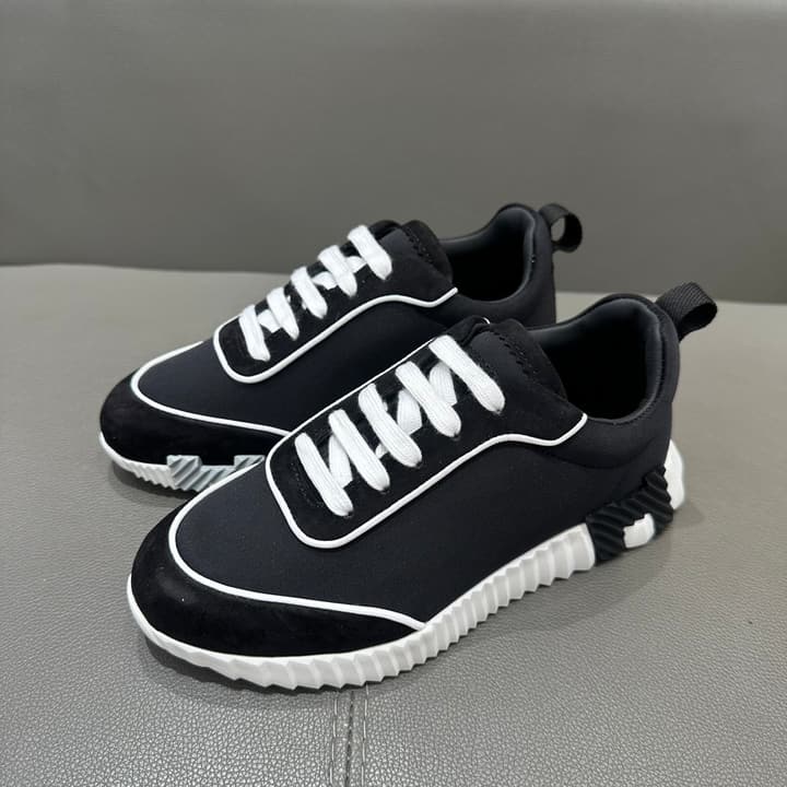 Hermès Bouncing Sneakers in Bright White With Orange H