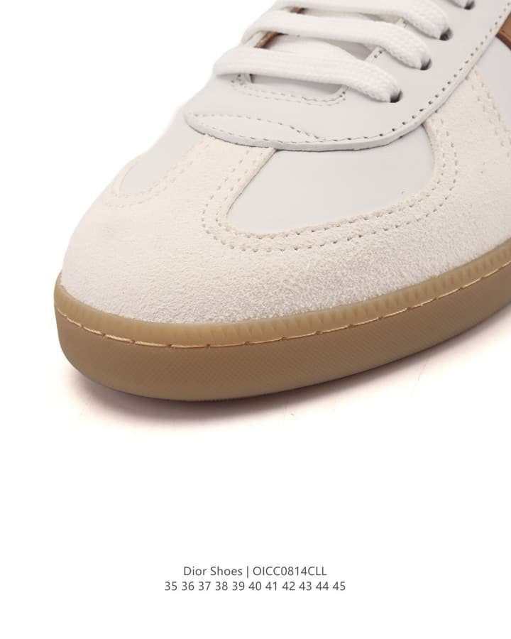 Dior Unisex White Platform Sneakers – Spring/Summer Collection – 25SS in Beige With Brown Stripe