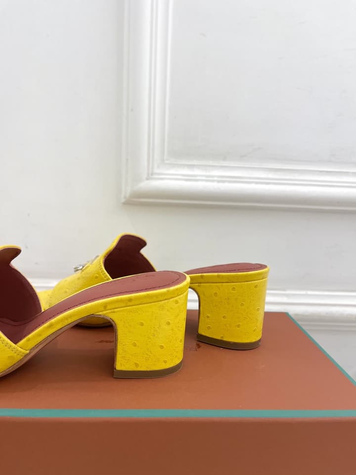 Loro Piana Summer Charms Ostrich Mules – 2025 Spring/Summer Collection in Black