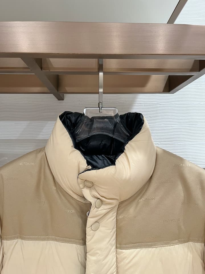 Moncler Designer Puffer Jacket – 2025 Collection in Black Puffer Jacket