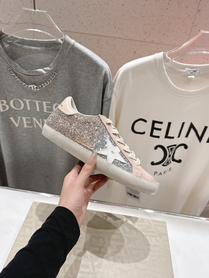 Golden Goose Distressed Sneakers in Light Pink