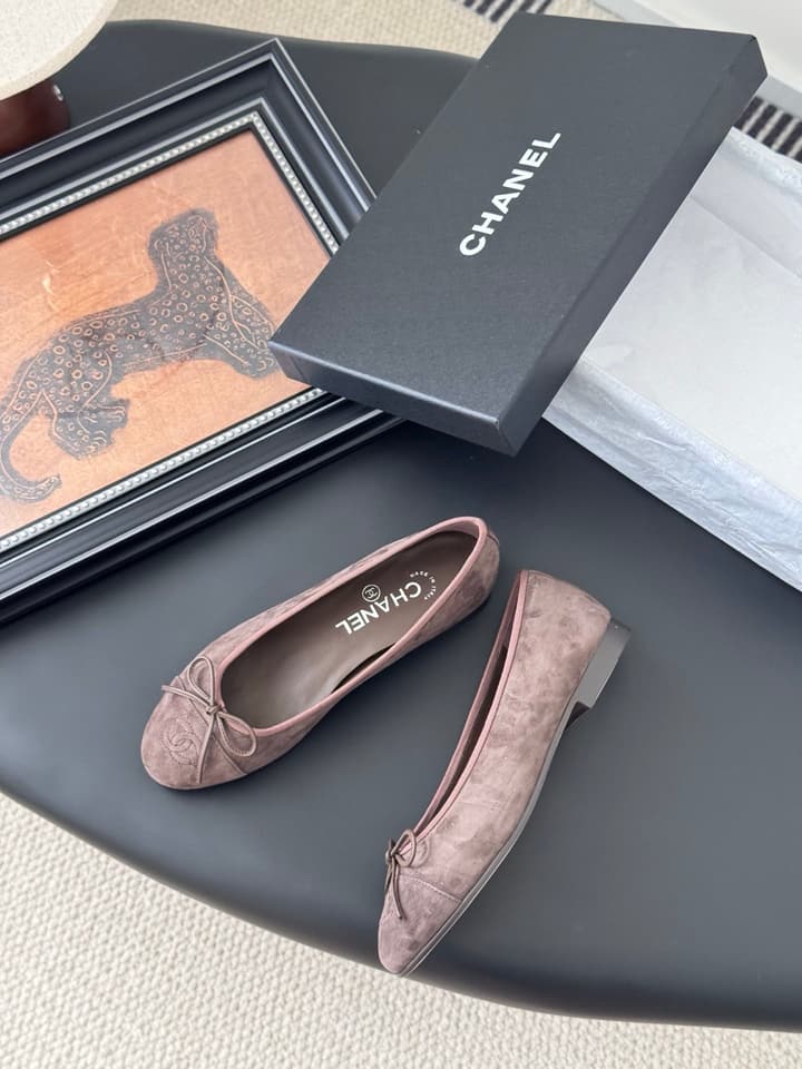 Chanel Classic Round Toe Ballet Flats in Dusty Rose With Bow