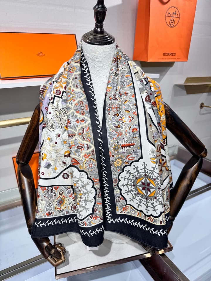 Hermès Classic Velvet Silk Cashmere Scarf
