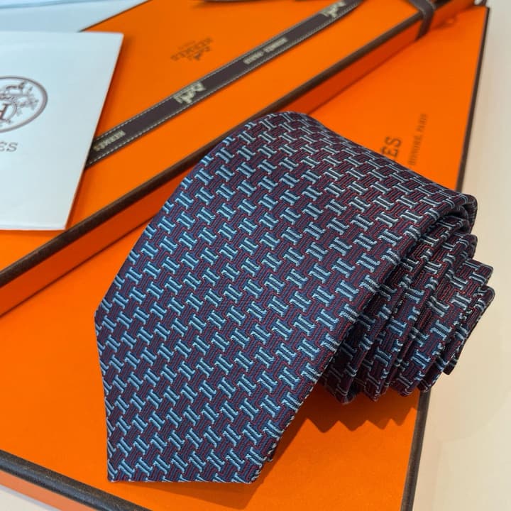Hermès Philippe Mouquet Men's Tie in Cool Grey Patterned