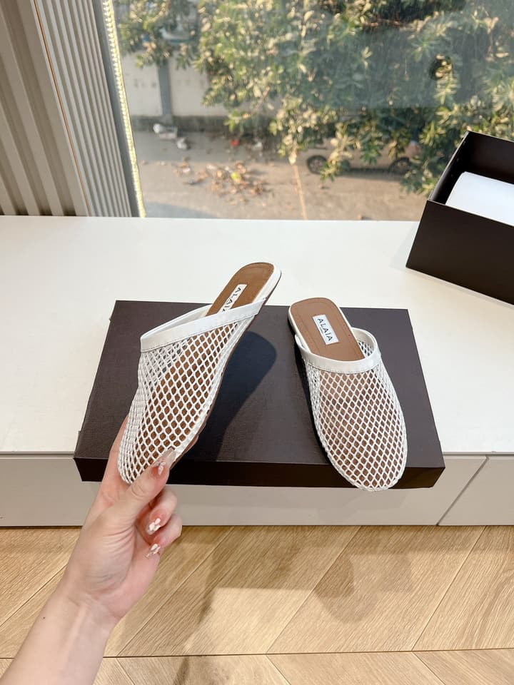 Alaïa Fishnet Mules – 2025 SS