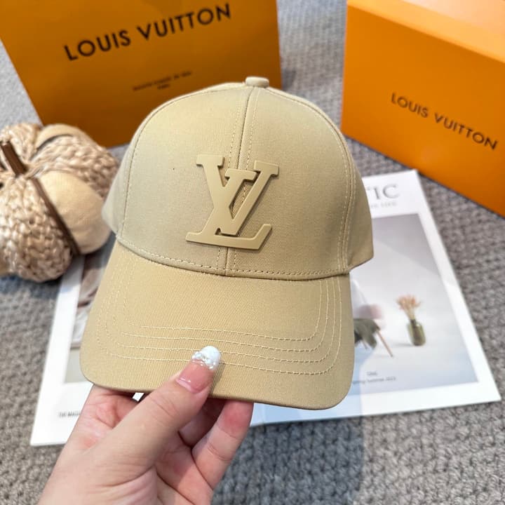 Louis Vuitton Unisex Baseball Cap – New Collection in Beige