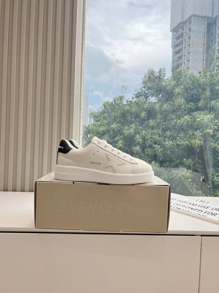 Golden Goose Space Distressed Sneakers – 2024 Collection in White 1