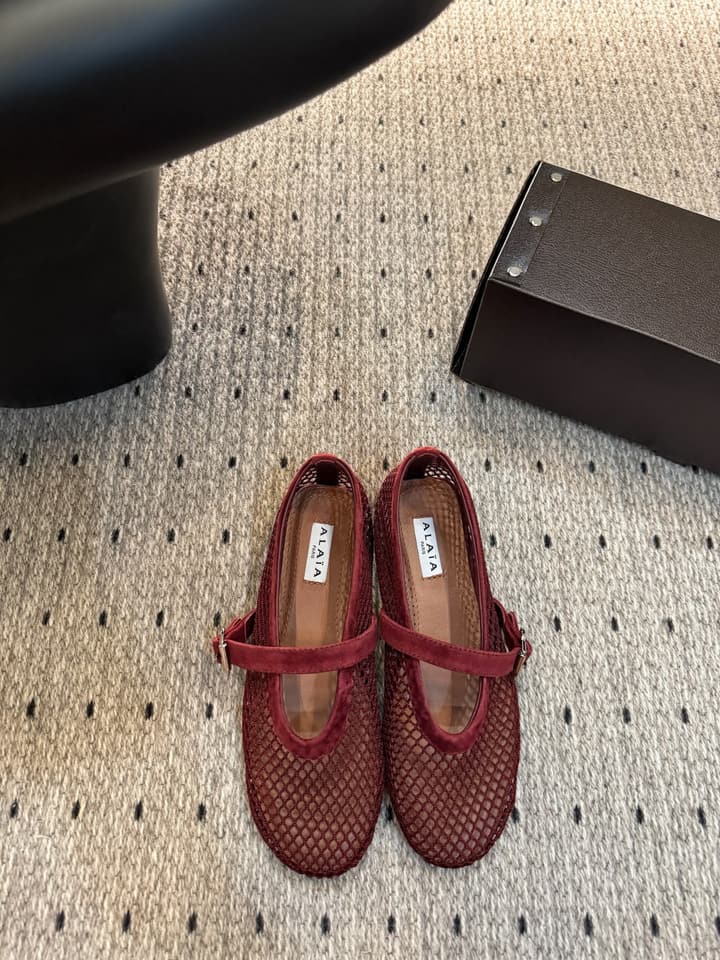 Alaïa Ballet Flats – 25FW in Dusty Rose Suede