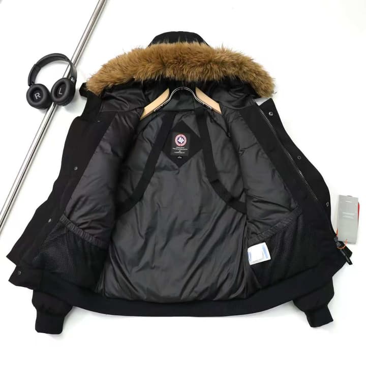 Canada Goose Grandview Black Label Hooded Puffer Jacket in Classic Black