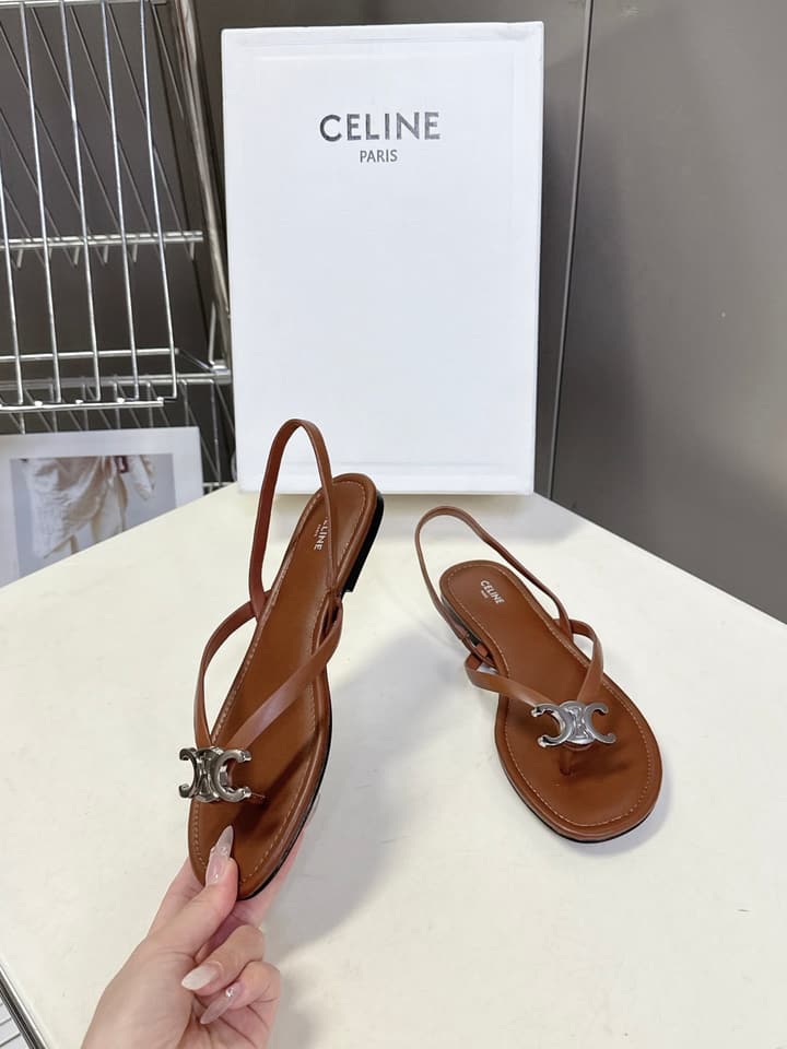 Celine Triomphe Metal Buckle Thong Sandals – Spring/Summer Collection – 2026SS in Black