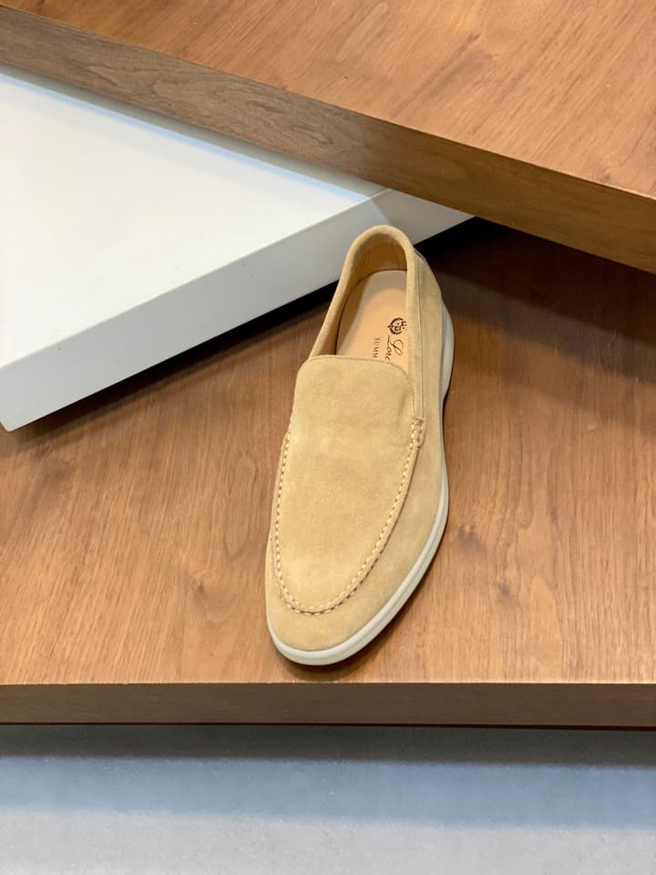 Loro Piana Unisex Suede Leather Loafers in Cream Suede