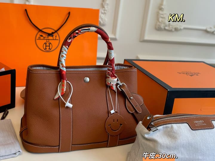 Hermès Garden Tote Bag in Light Beige