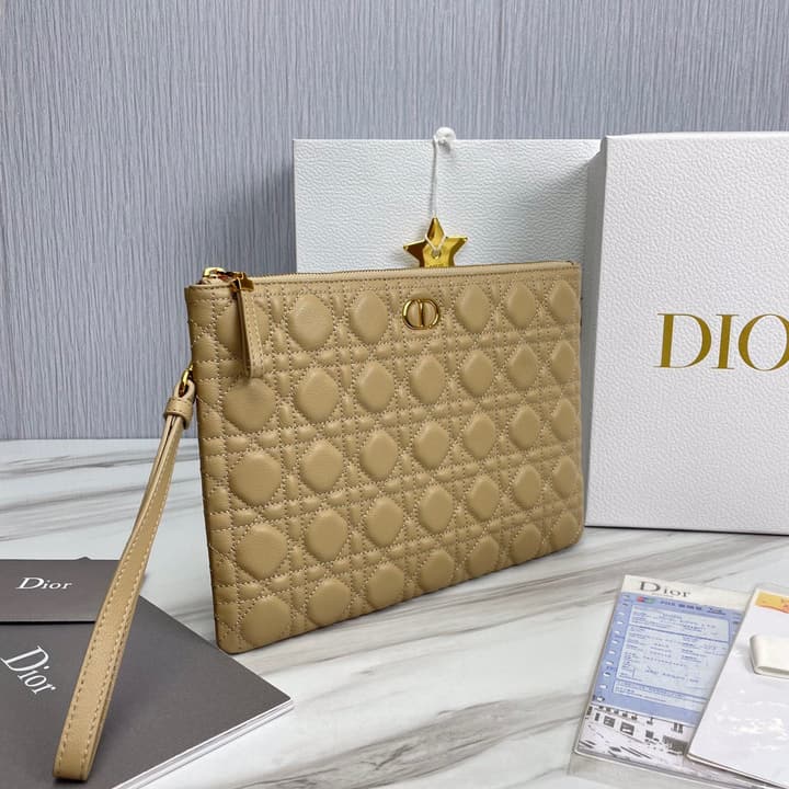 Dior Clutch Bag in Classic Black