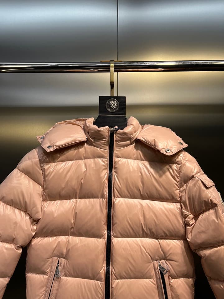 Moncler Maya Short Down Jacket – Kids Collection in Cream White