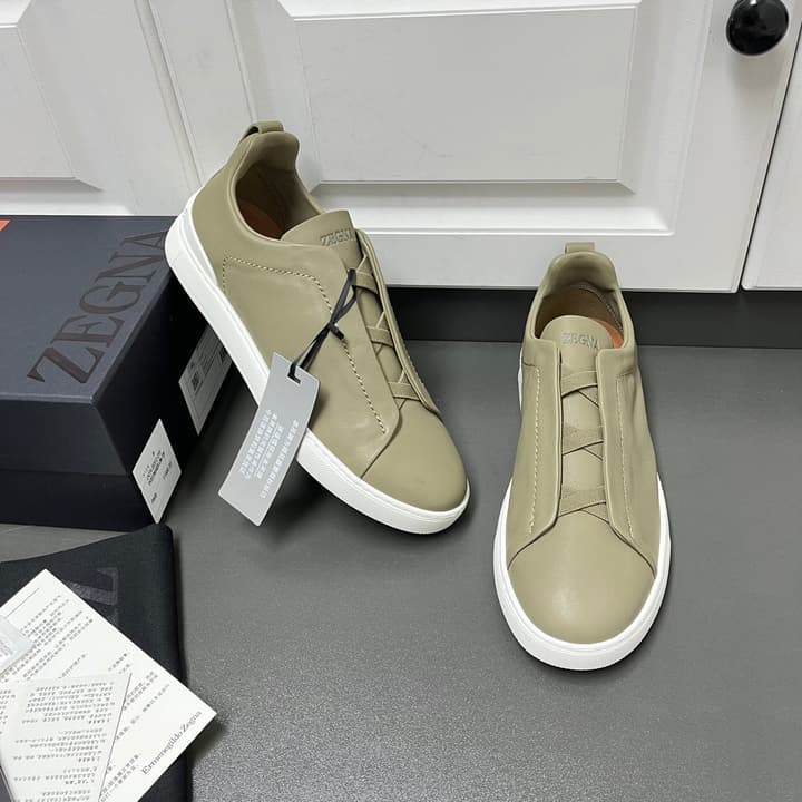 Zegna SECONDSKIN Triple Stitch™ Sneakers in Navy Blue
