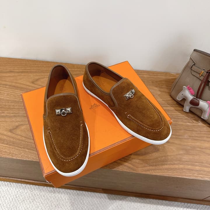 Hermès Classic Unisex Sandals – SS25 New Arrival in Beige
