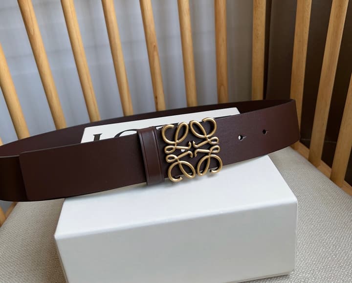 Loewe Narrow Leather Belt with Anagram Padlock Buckle in Black Leather With Silver Buckle