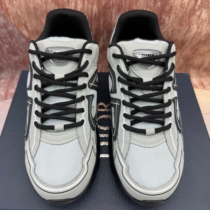 Dior B30 Unisex Sneakers in Glossy Black