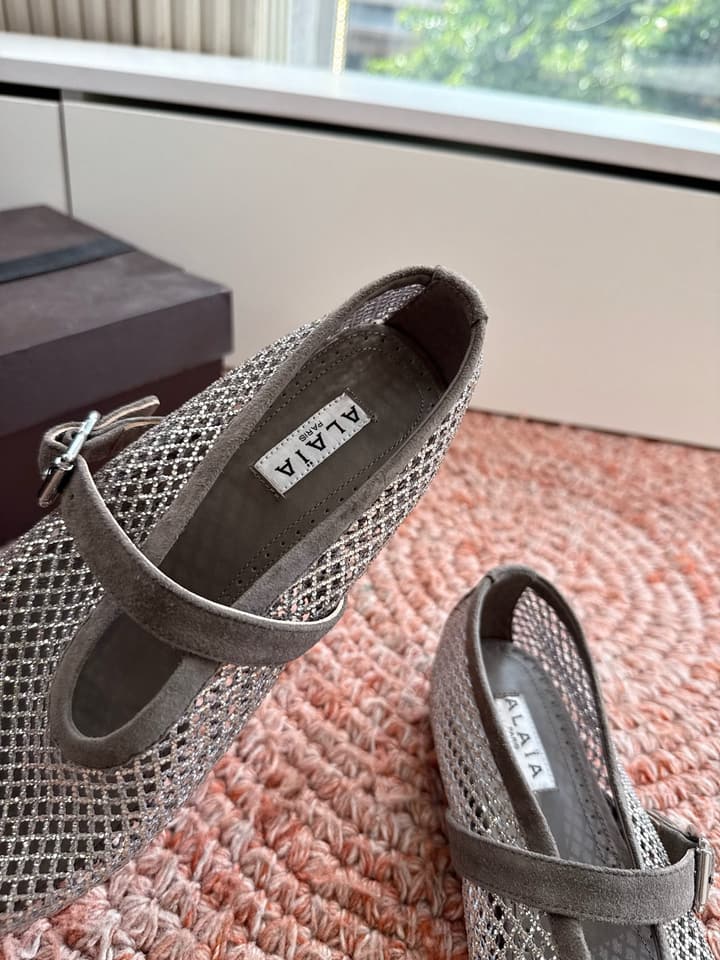 Alaïa Hidden Heel Fishnet Mules – 2026SS in Silver