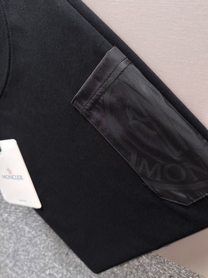 Moncler Woven Pocket Embroidery Logo T-Shirt – 2025SS in Black