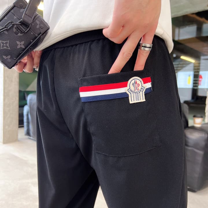 Moncler Logo Embroidered Sweatpants – 2023 Spring/Summer Collection in Black