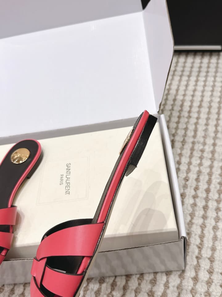 Saint Laurent Melody Square Toe Flat Sandals – 2026SS in Burgundy Patent