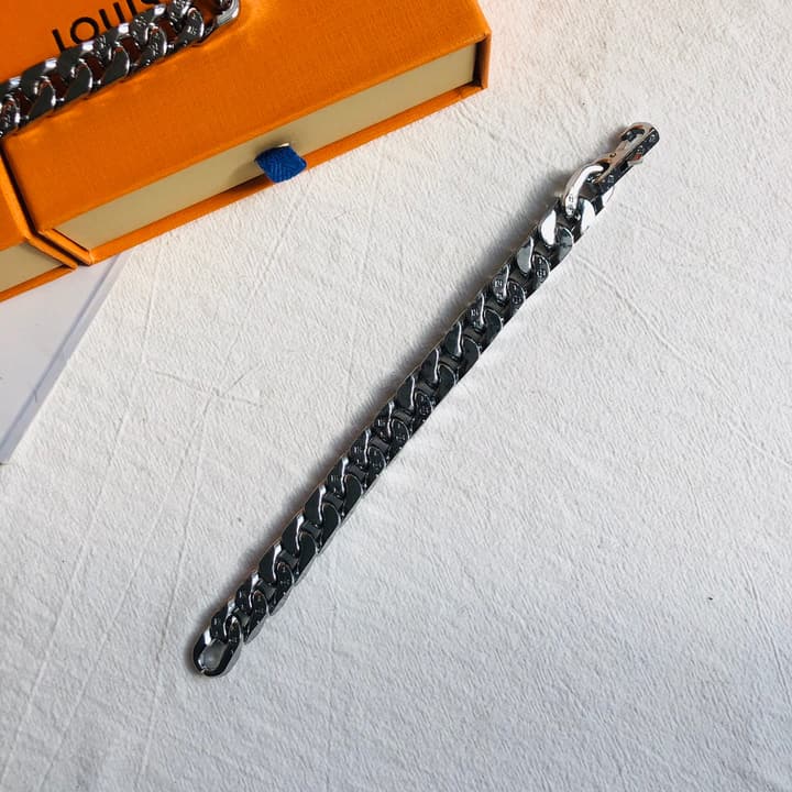 Louis Vuitton Chain Links Monogram Bracelet – Autumn/Winter 2020