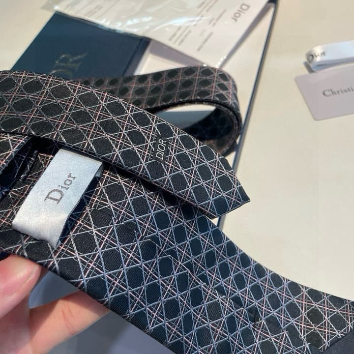 Dior Men's Silk Cannage Tie in Black