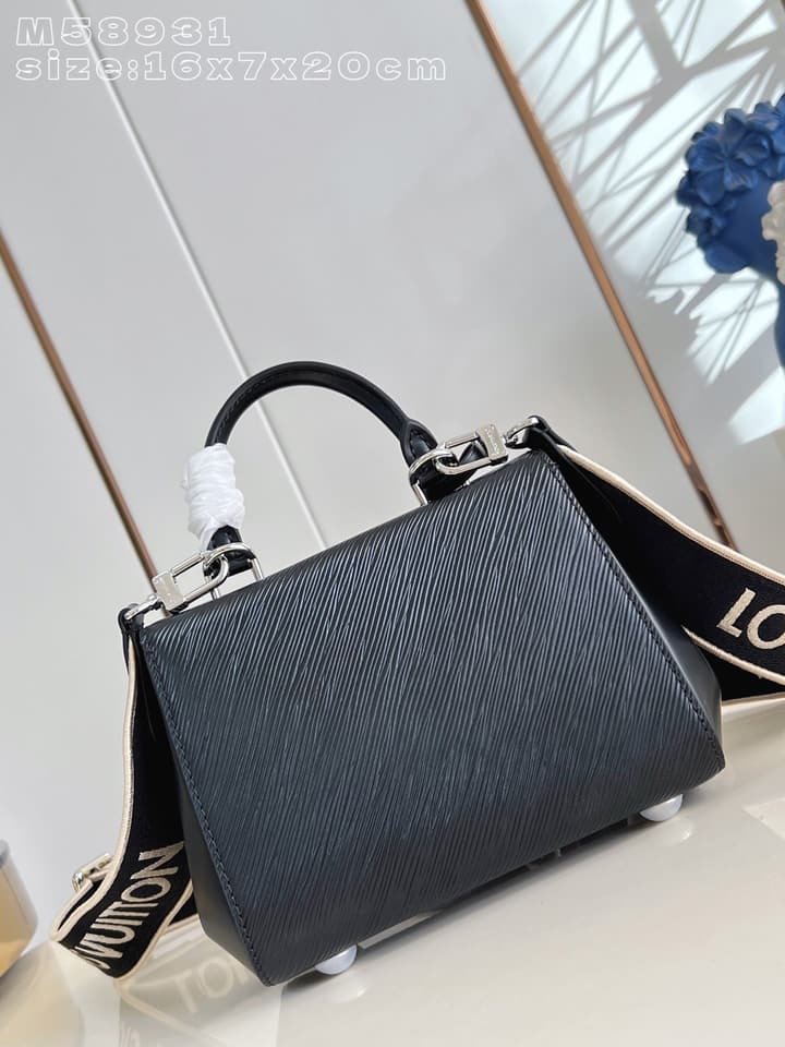 Louis Vuitton Cluny Mini Handbag in Dark Epi Leather With Pink Lining