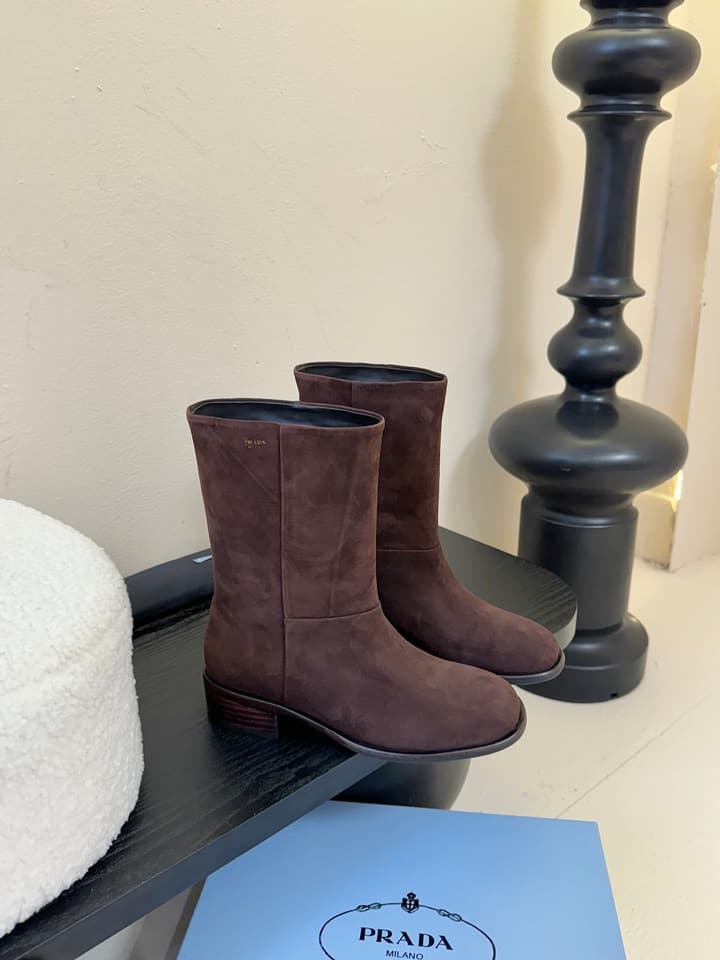 Prada Thick-Sole Knight Boots – 25SS in Dark Brown Suede