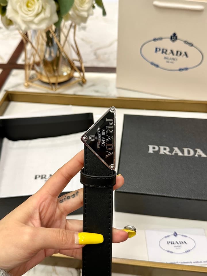 Prada Classic Fashion Belt – 3.0cm in Saffiano Black Leather With Silver Buckle