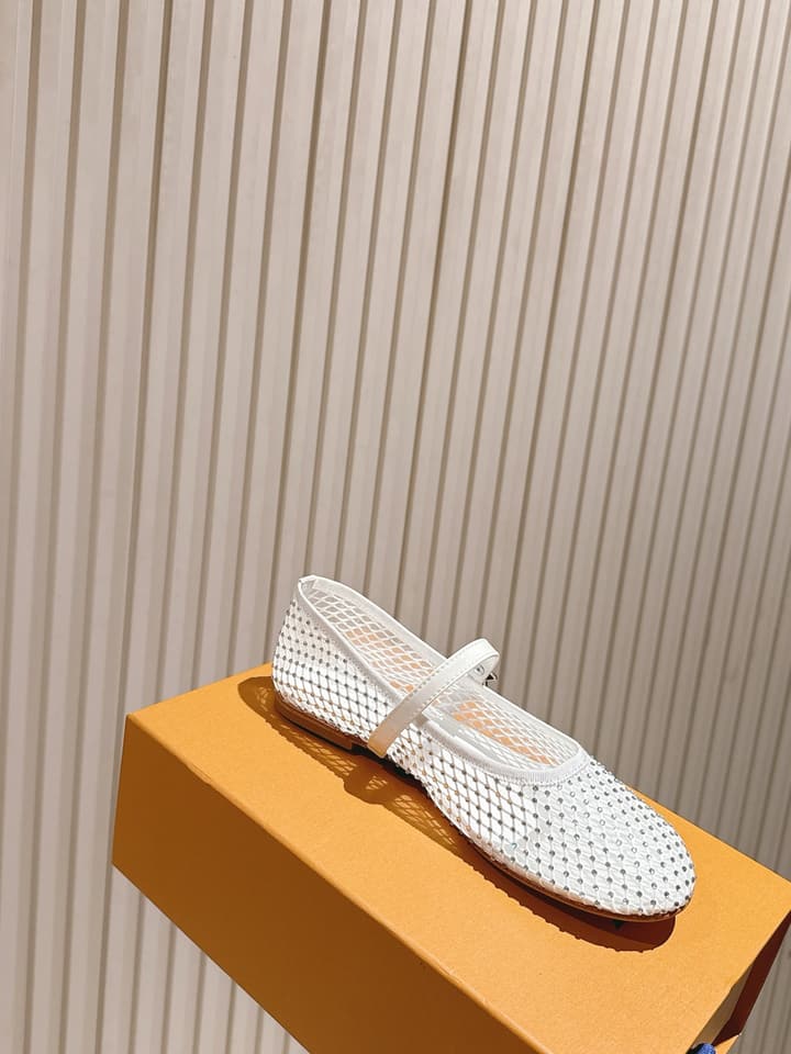 Louis Vuitton Ballet Flats – 2025SS in Black