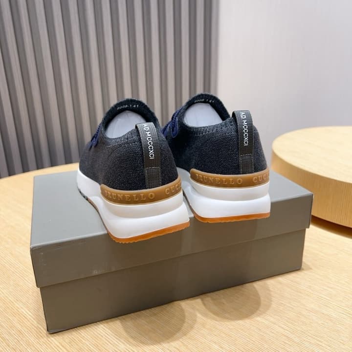 Brunello Cucinelli Men's Flyknit Sneakers – New Collection in Black Smooth