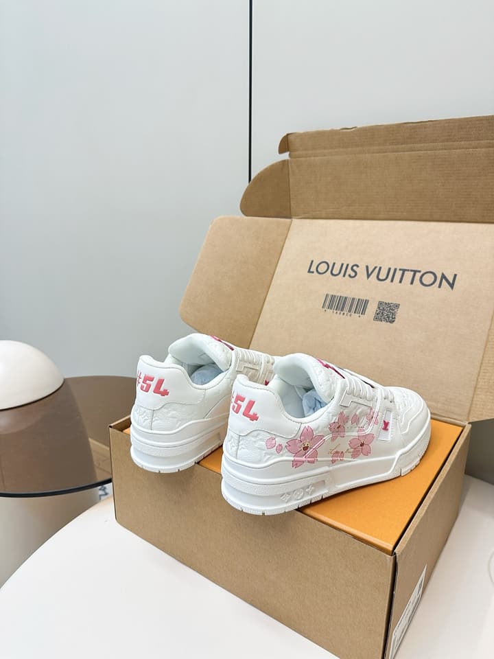 Louis Vuitton LV Trainer Sneakers